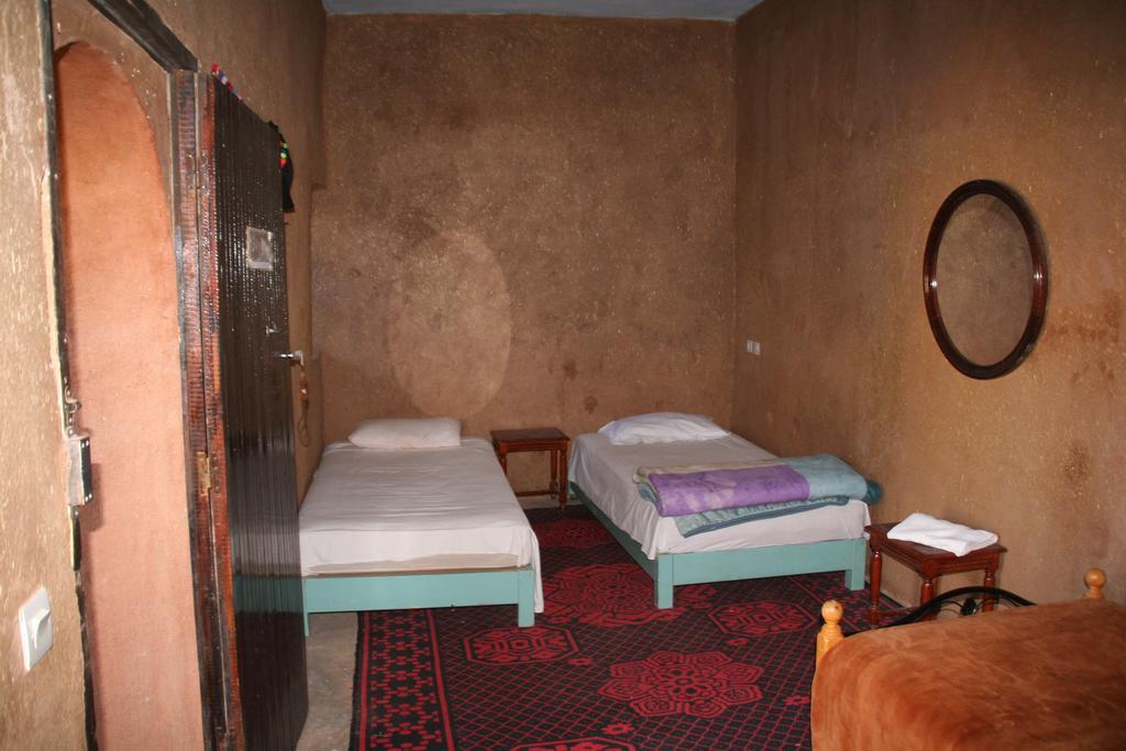Auberge L'Oasis Foum Zguid Екстериор снимка