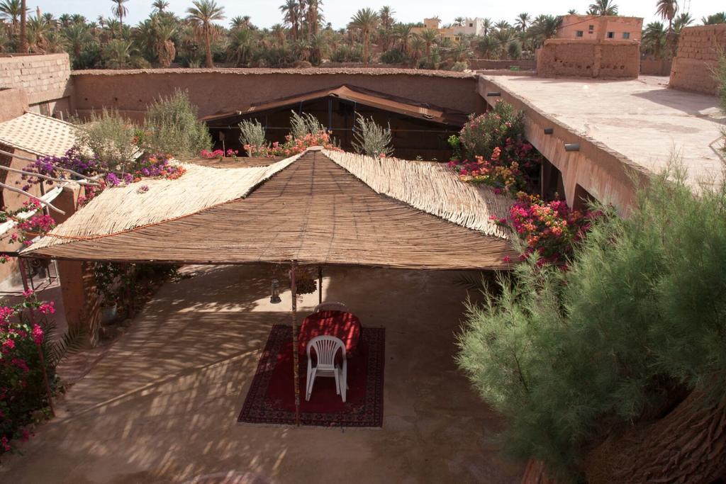 Auberge L'Oasis Foum Zguid Екстериор снимка